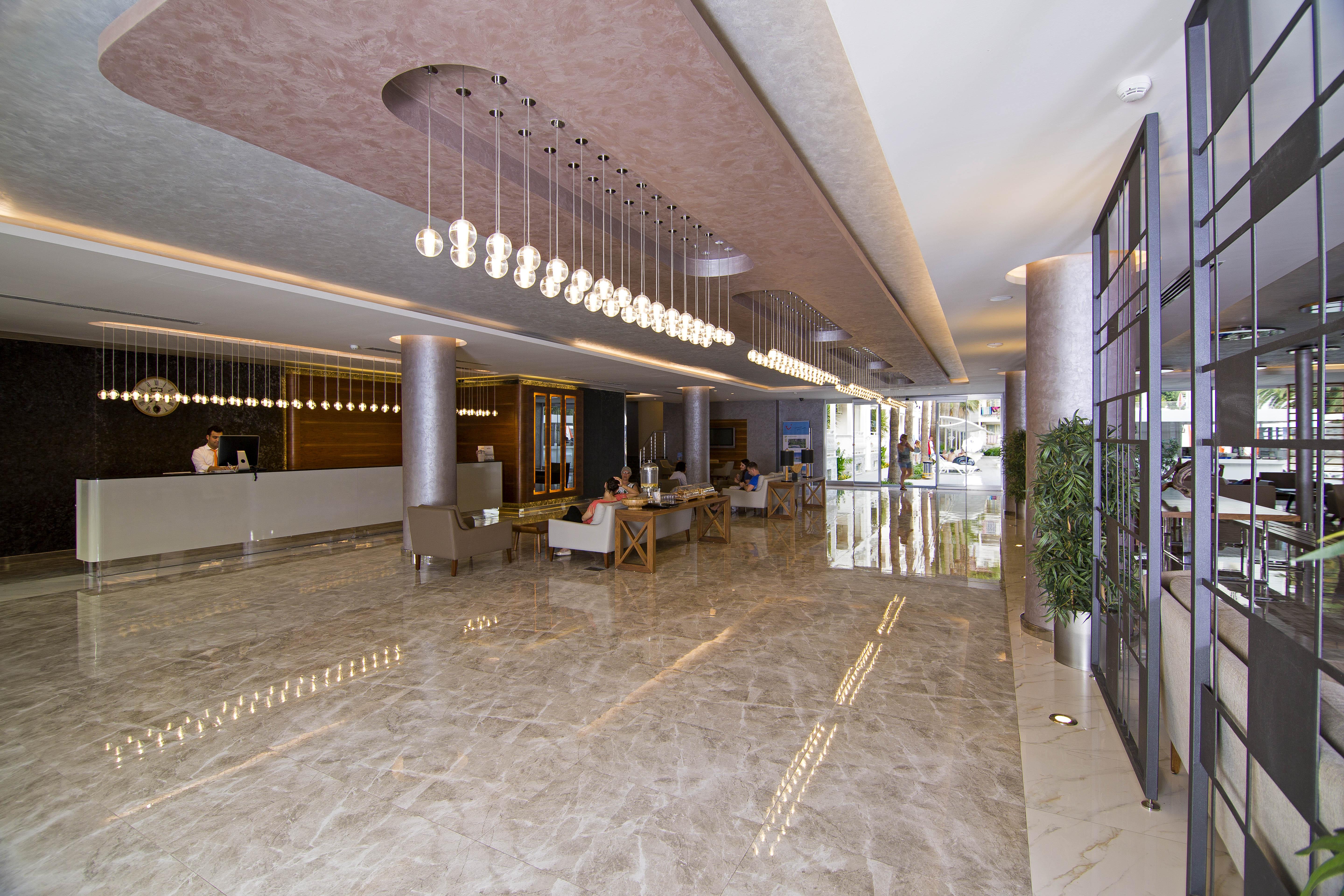 Mirage World Hotel อิชเมลาร์ ภายนอก รูปภาพ